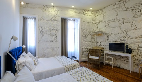 Habitación cuádruple Deluxe, balcón