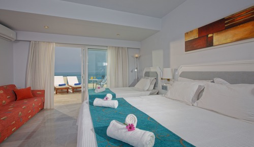 Habitación superior, vistas al mar