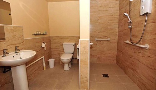 Habitación doble, baño privado