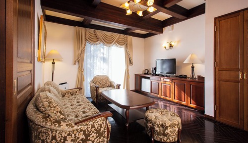 Villa (Romankan Villa, Check-in by 6PM)