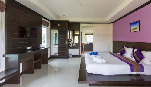Premium Studio, 1 King Bed