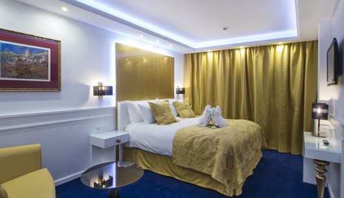 Suite con Terraza y Vistas