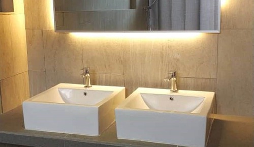 Habitación triple Deluxe, varias camas