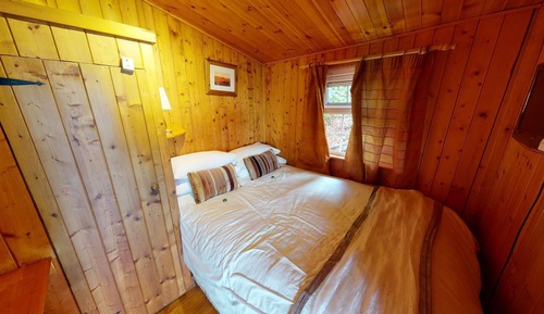 Cabaña tradicional, baño privado, vistas al jardín (Tiny Rustic)