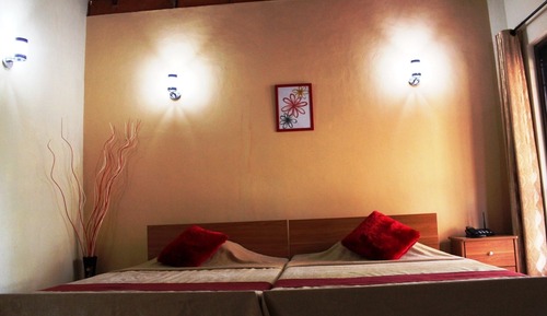 Habitación doble (Non A/C)