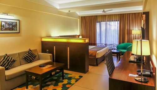 Hazel Suite