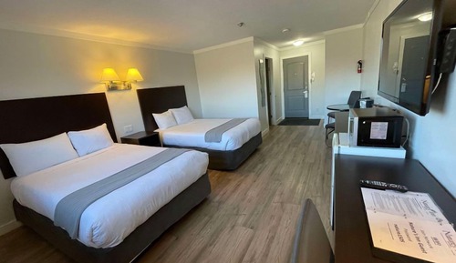 Habitación estándar, 2 camas dobles, frigorífico y microondas