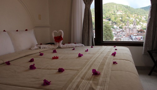 Deluxe Suite, 2 Bedrooms