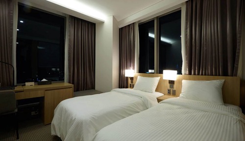 Panoramic Twin Room (Bathtub random)
