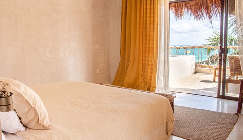Sunrise Master Suite