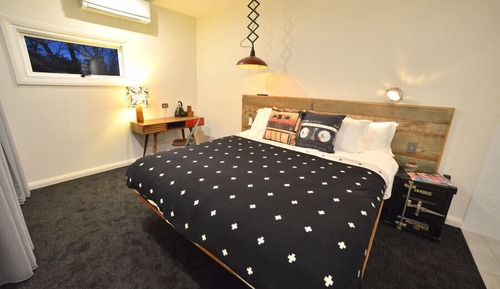 Habitación de diseño, 1 cama de matrimonio grande (Mix Tape)