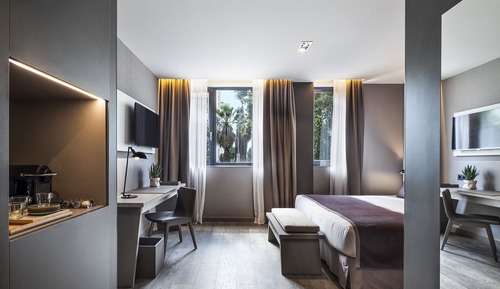 Habitación Confort con 1 cama doble o 2 individuales