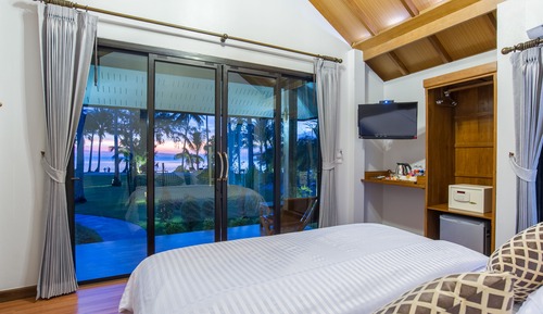 Beachfront Cottage
