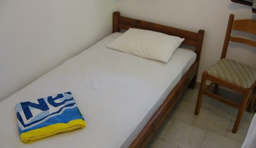 Habitación triple, vistas al jardín, planta baja (Terrace)