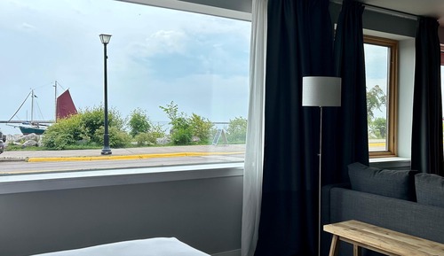Suite estudio Premium, vistas al puerto, junto al lago