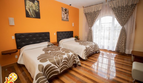 Habitación cuádruple estándar, 2 camas dobles