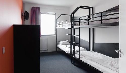 Habitación cuádruple estándar