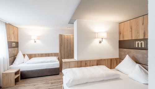 Habitación con 2 camas individuales