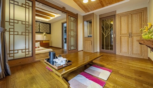 Suite (Ondol)