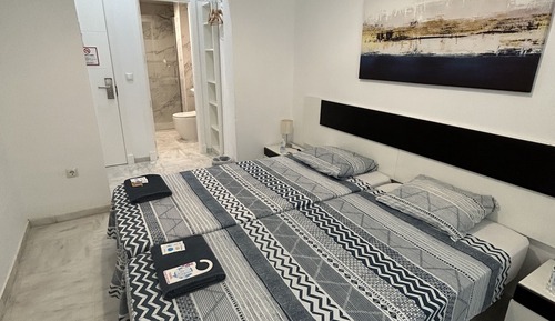 Habitación estándar con 2 camas individuales, baño privado