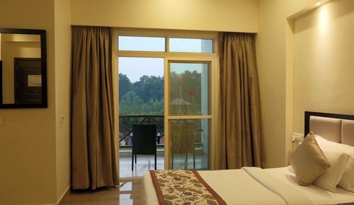 Habitación de lujo, 1 cama de matrimonio grande, vistas al jardín