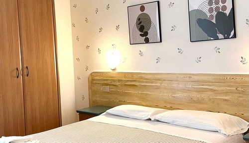Habitación con 1 cama doble o 2 individuales (Piccola)