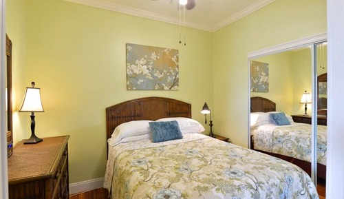 Luxury Suite Queen Room 12, 1 Queen Bed with Sofa bed, Kitchen