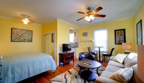 Deluxe Studio, Room 11, 1 King Bed with Sofa bed, Kitchenette