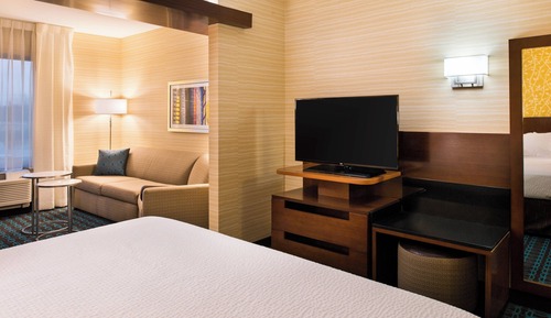 Suite, 1 cama de matrimonio grande con sofá cama