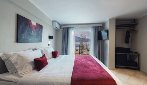 Habitación superior, vistas al lago