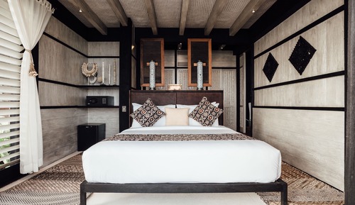 Villa, 4 habitaciones, piscina privada, vistas al mar (Bajau)
