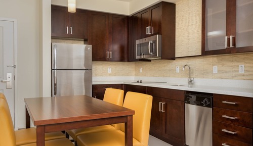 Suite, 1 habitación, no fumadores (Mobility/Hearing Accessible, Tub)