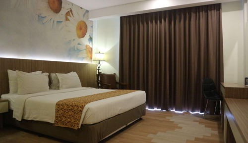 Habitación Deluxe, 1 cama de matrimonio, balcón