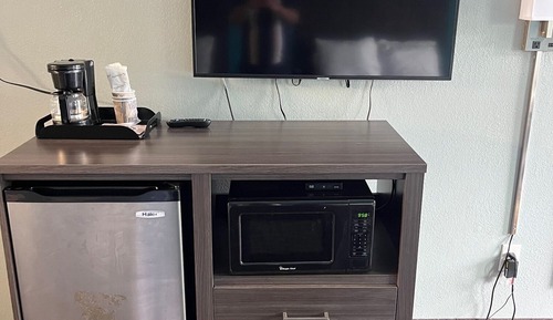 King Room, Smoking 