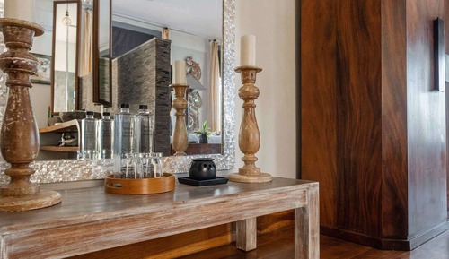 Diviya Suite