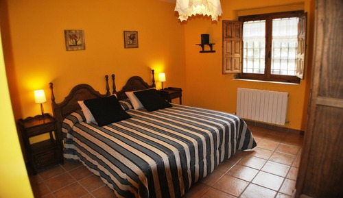 Habitación con 1 cama doble o 2 individuales