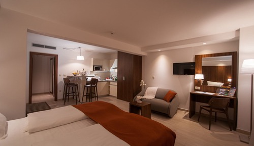 Apartamento, 1 habitación, balcón, vistas al parque