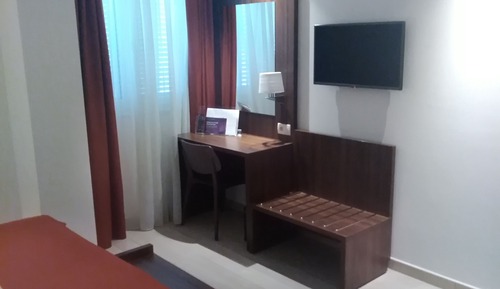 Habitación doble, vistas al parque
