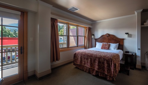 Habitación estándar, 1 cama de matrimonio, vistas a la montaña
