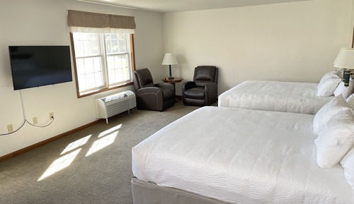 Suite, cocina básica (2 King Beds and 1 Sofa Bed)