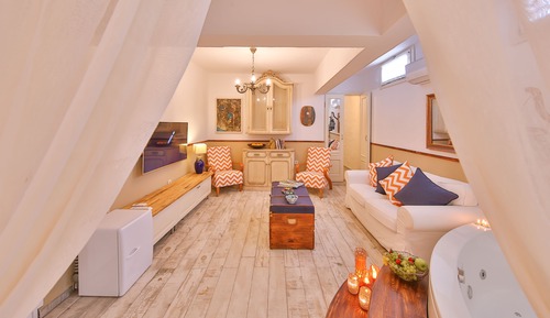 Suite, 1 habitación, bañera de hidromasaje, en la zona del jardín