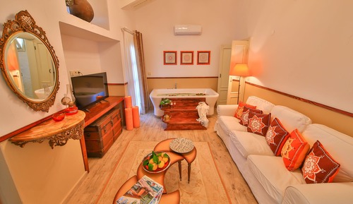 Suite Deluxe, 1 cama de matrimonio, bañera de hidromasaje