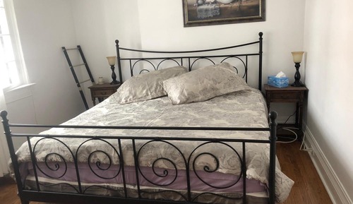 Deluxe Room, 1 Double Bed, Shared Bathroom
