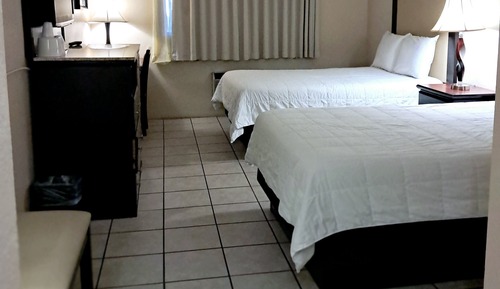 Habitación estándar doble, 2 camas dobles