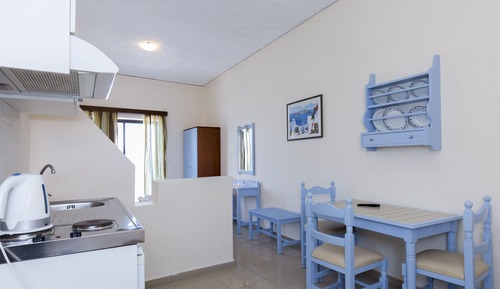 Estudio, vistas al mar