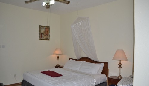 Habitación Deluxe doble, 1 cama de matrimonio con sofá cama, vistas al jardín