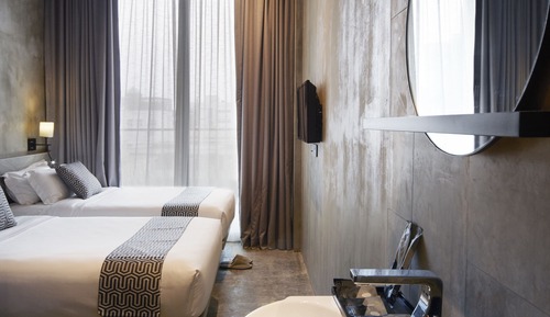 Habitación doble, balcón