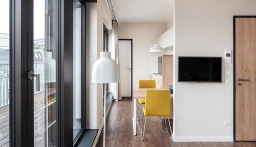 Estudio, balcón