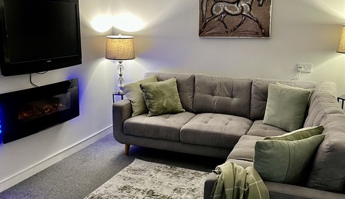 Suite estudio familiar, chimenea, vistas al jardín
