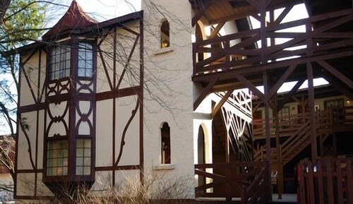 Basic Room, 2 Queen Beds (No pets, Not Riverfront, Stairs Access Only)* -No View-No ground floor*